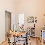 Heart Of Napoli - Happy Rentals